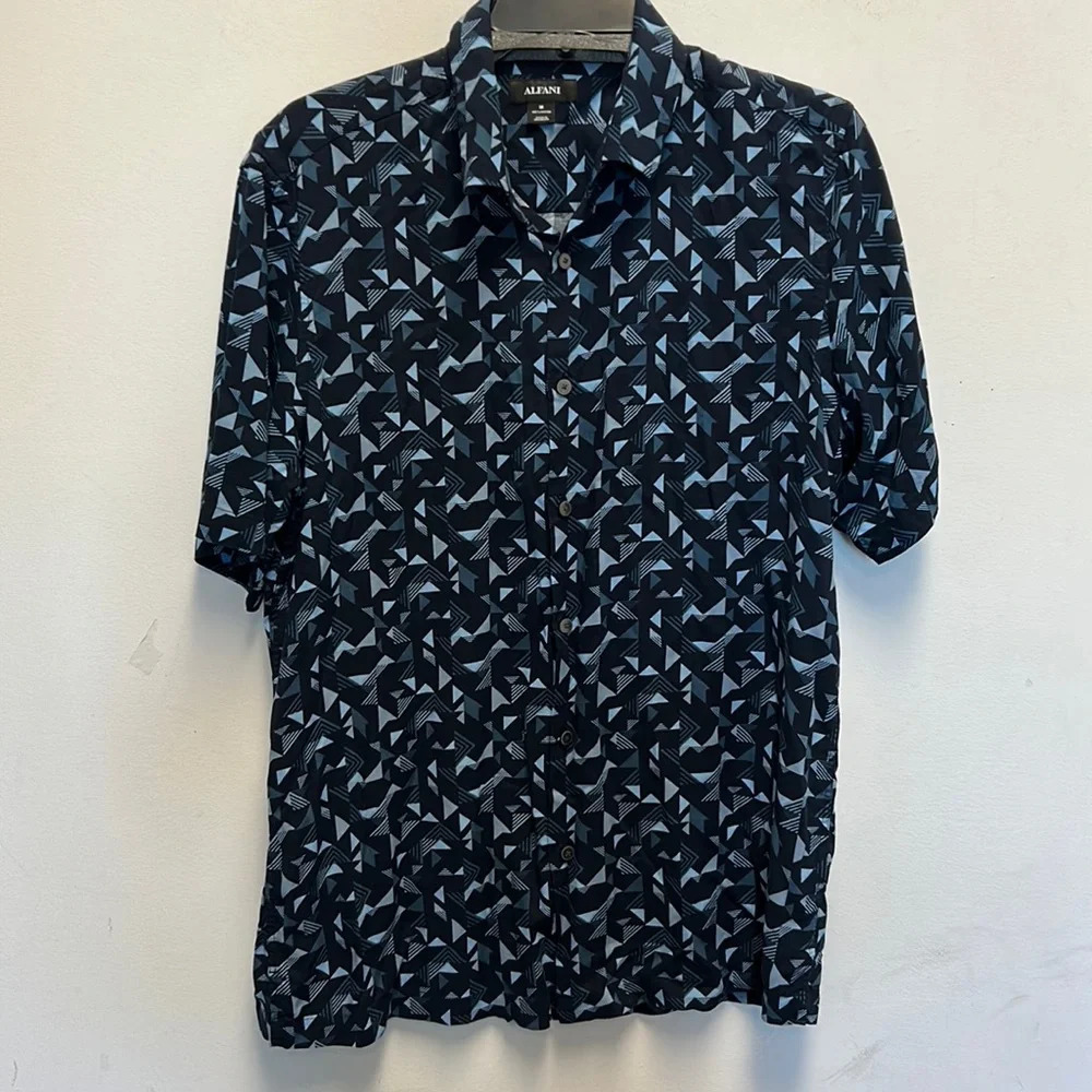 Alfani geometric short sleeve button down
